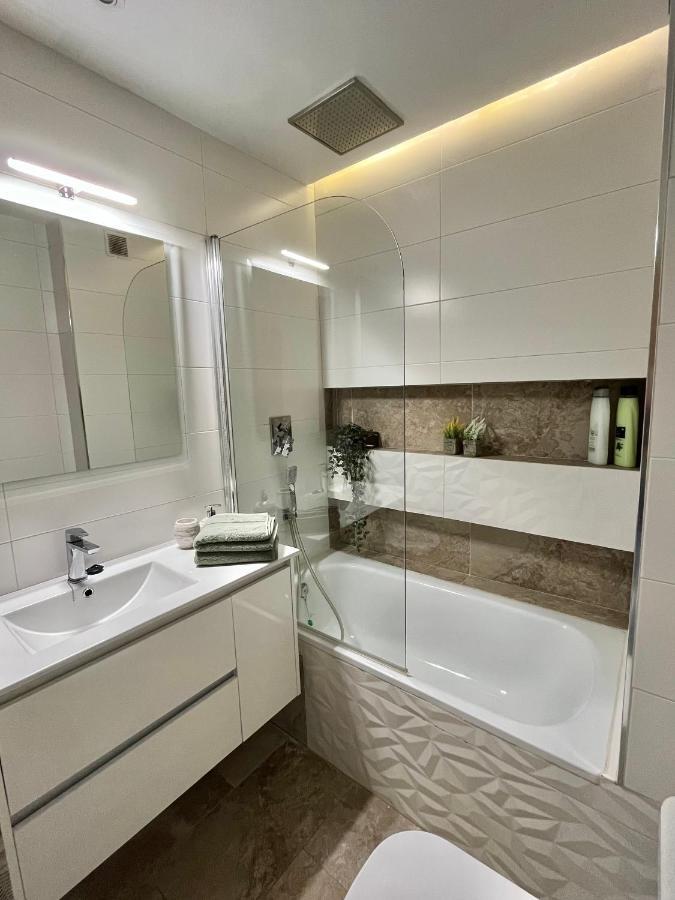 Apartamento Y Parking Armilla Dış mekan fotoğraf